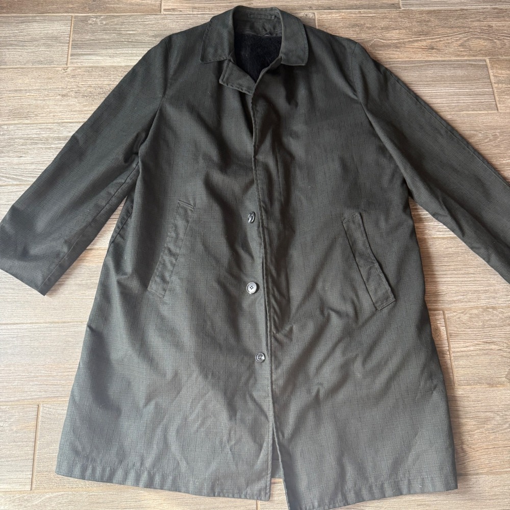 Men's Classic Dark Gray Lined Trench Coat with Button Front